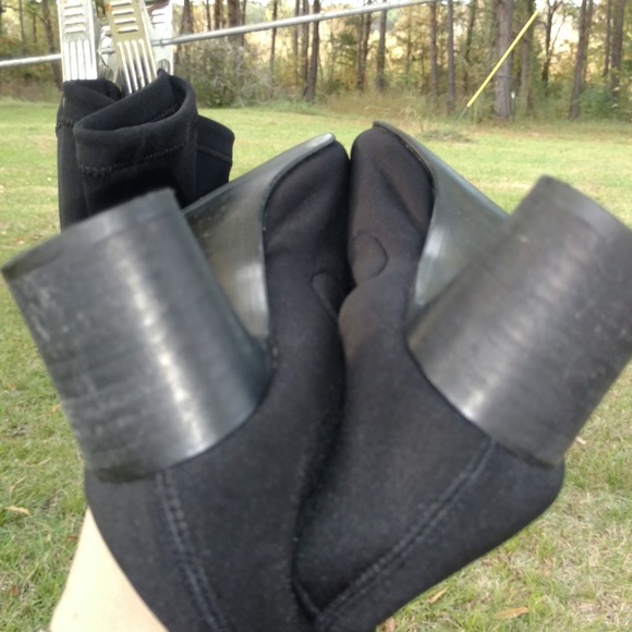 Claudia Cuiti Knee High Stretch Pull on Boots EUC - Picture 5 of 8